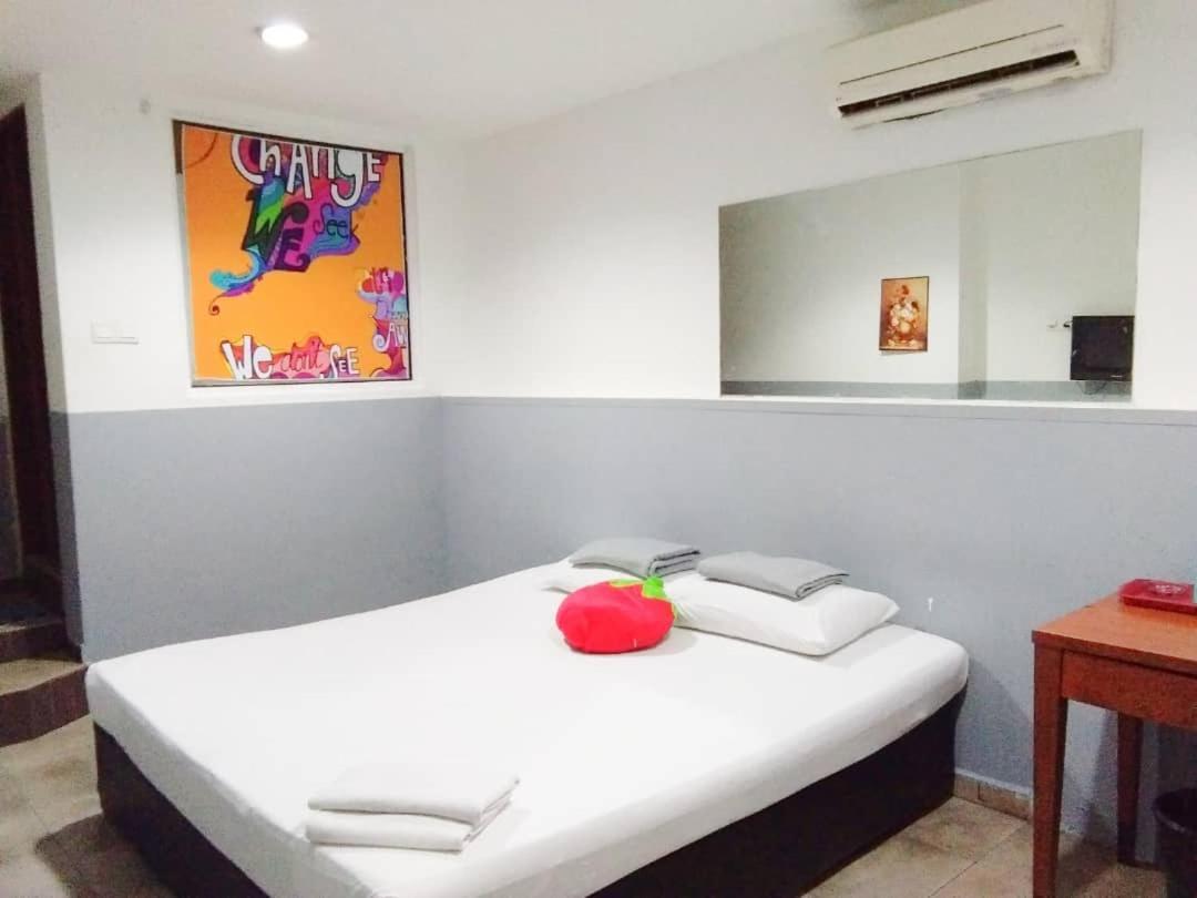 Ideal Hotel Sri Permaisuri Cheras Kuala Lumpur Exteriör bild